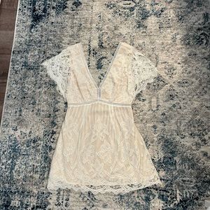 White lace dress